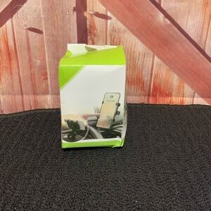 Universal 360° cell phone holder. Smashed up box.